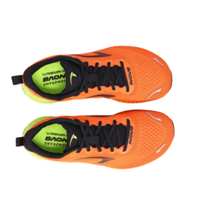 INOV8 ROADFLY M