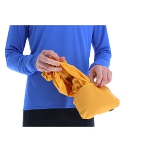 INOV8 STORMSHELL (V4) M