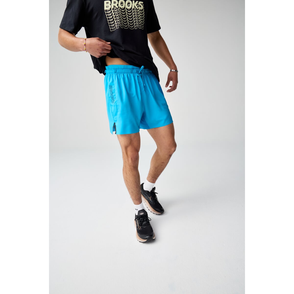 BROOKS Cascadia Short M