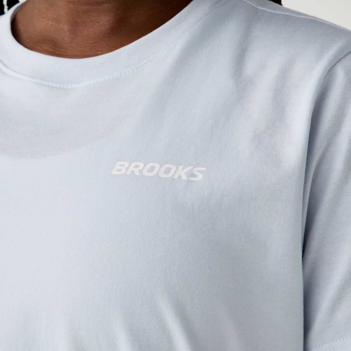 BROOKS Graphic Short Sleeve W