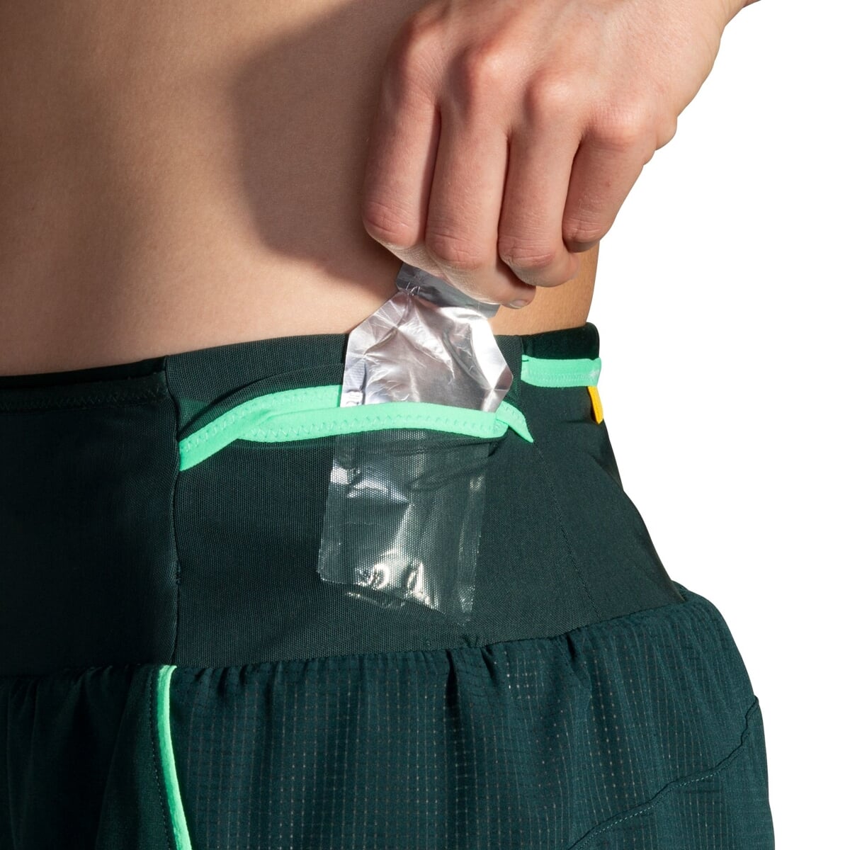 BROOKS High Point 3" Short 2 W