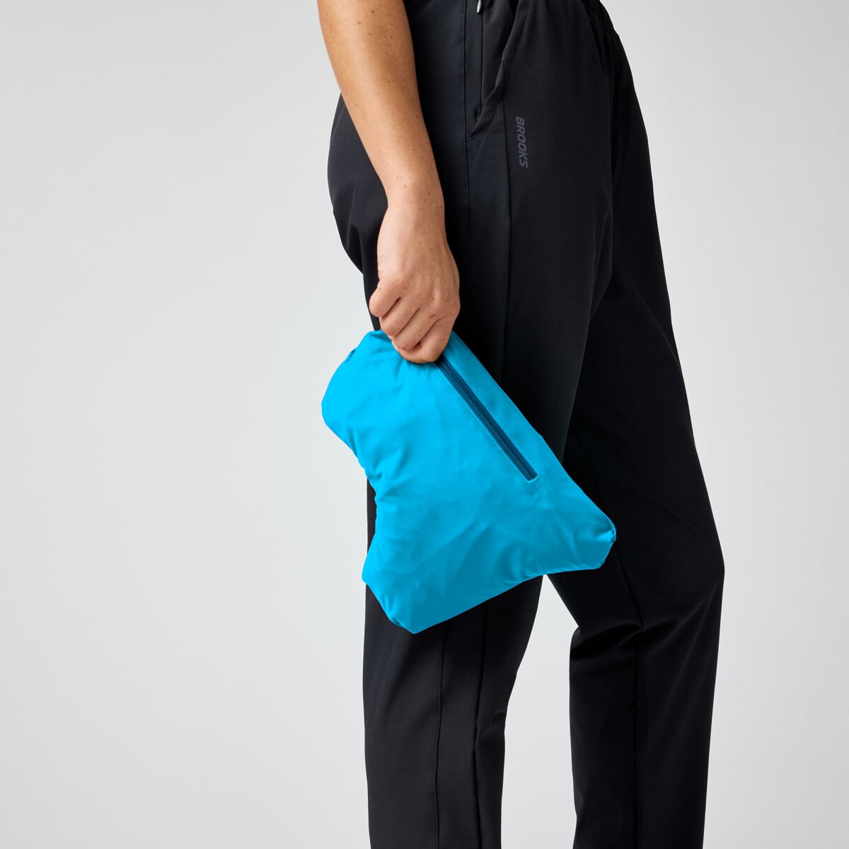 BROOKS High Point WP Jacket 2