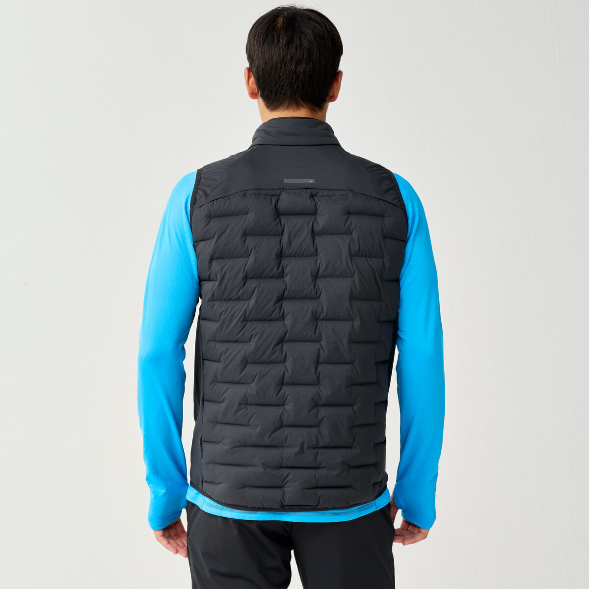 BROOKS Thermal Vest M