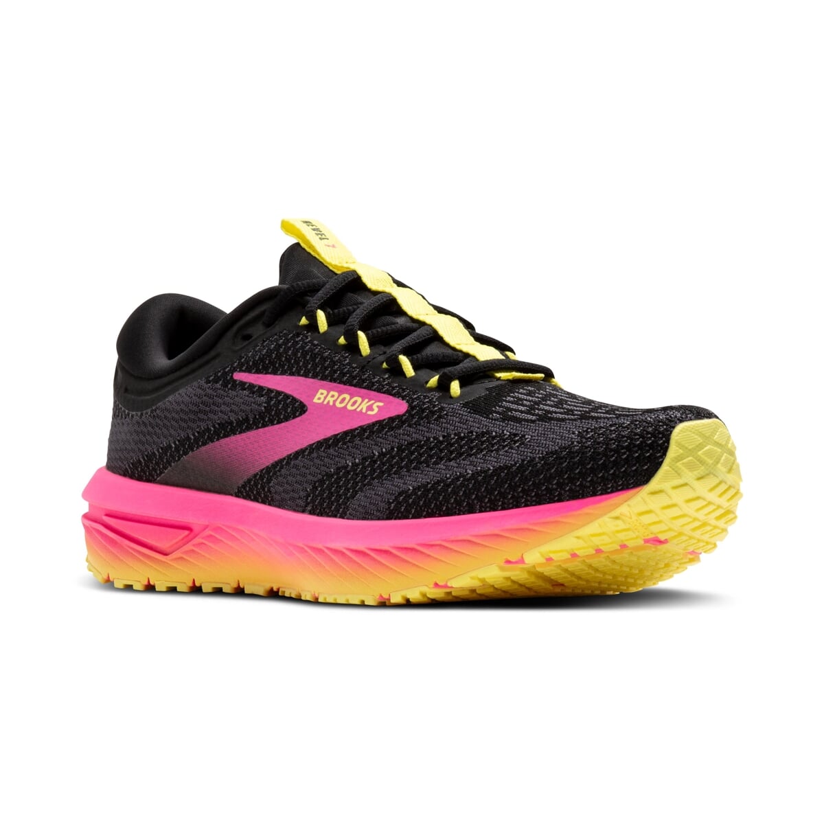 BROOKS Revel 7 W
