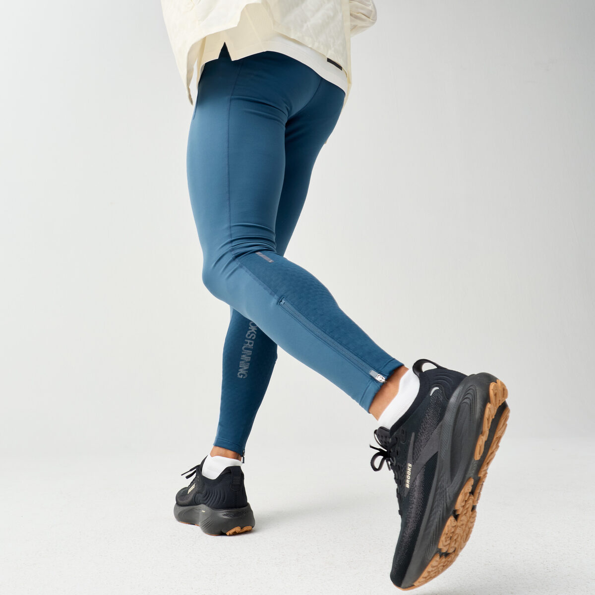 BROOKS Thermal Reflect Tight M