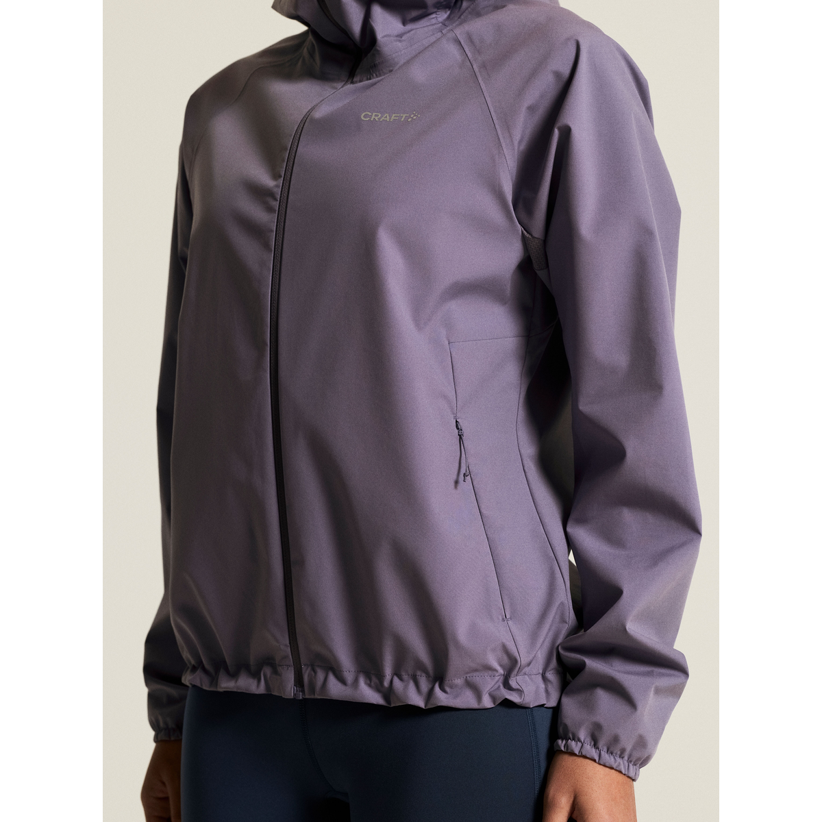 Essence Hydro Jacket 2 W