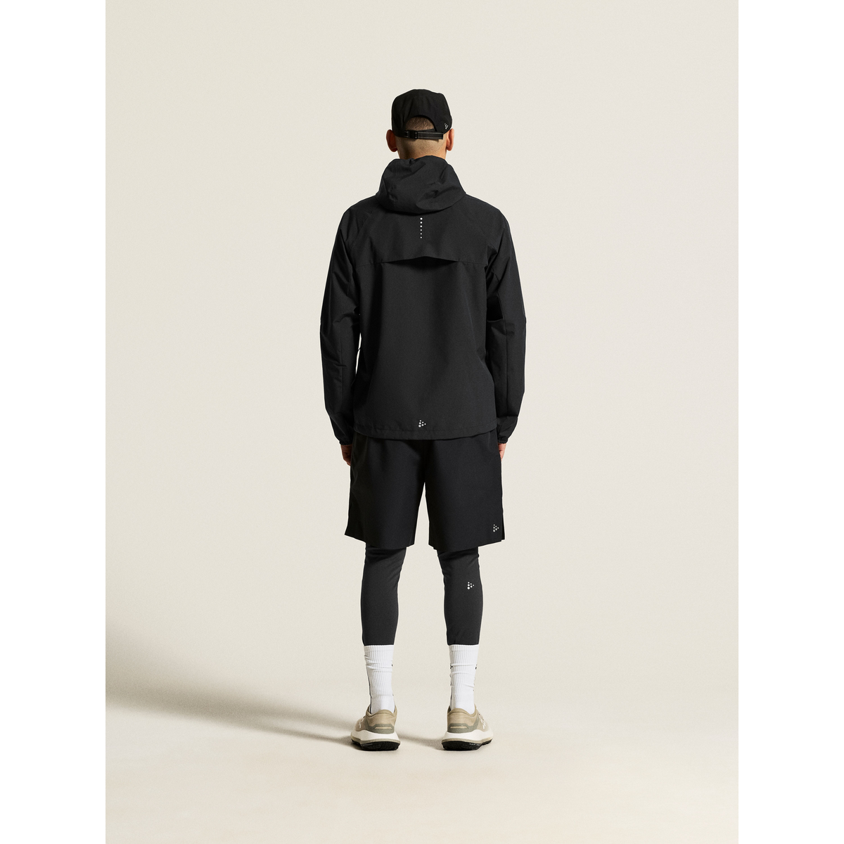 Essence Hydro Jacket 2 M