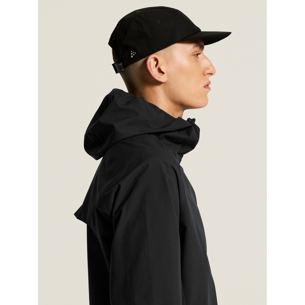 Essence Hydro Jacket 2 M
