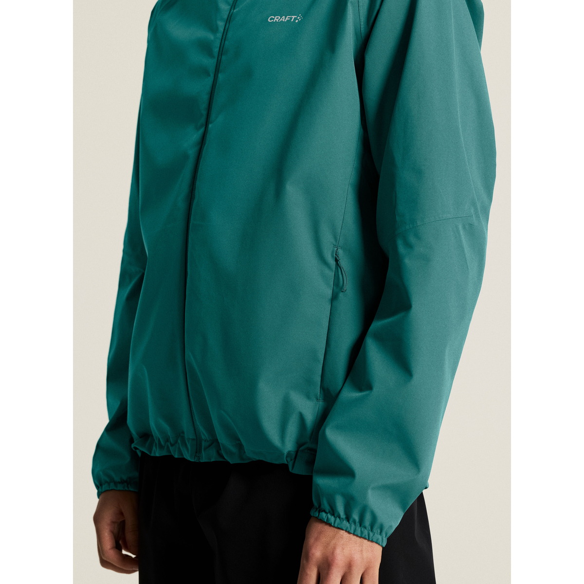 Essence Hydro Jacket 2 M