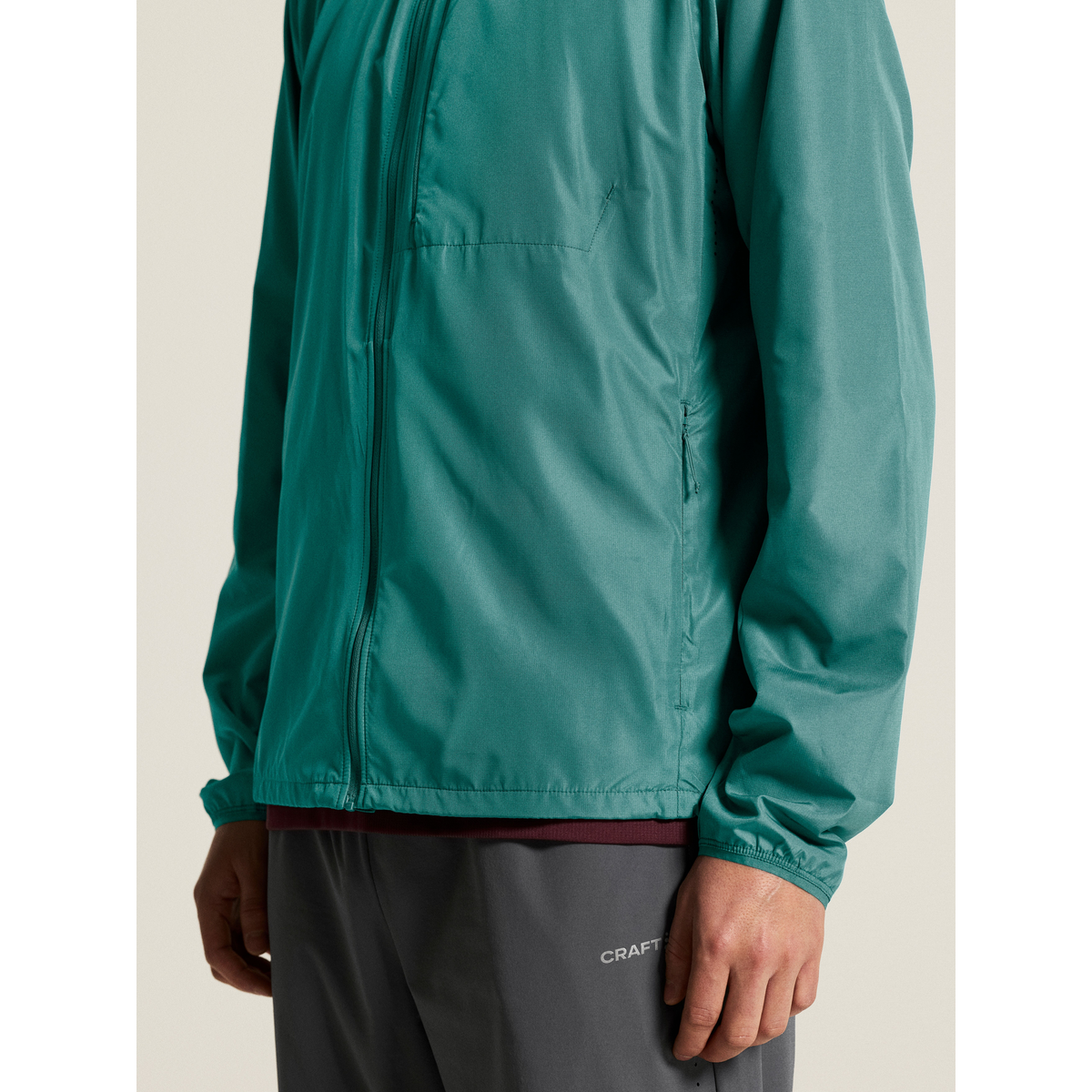 Essence Wind Jacket 2 M