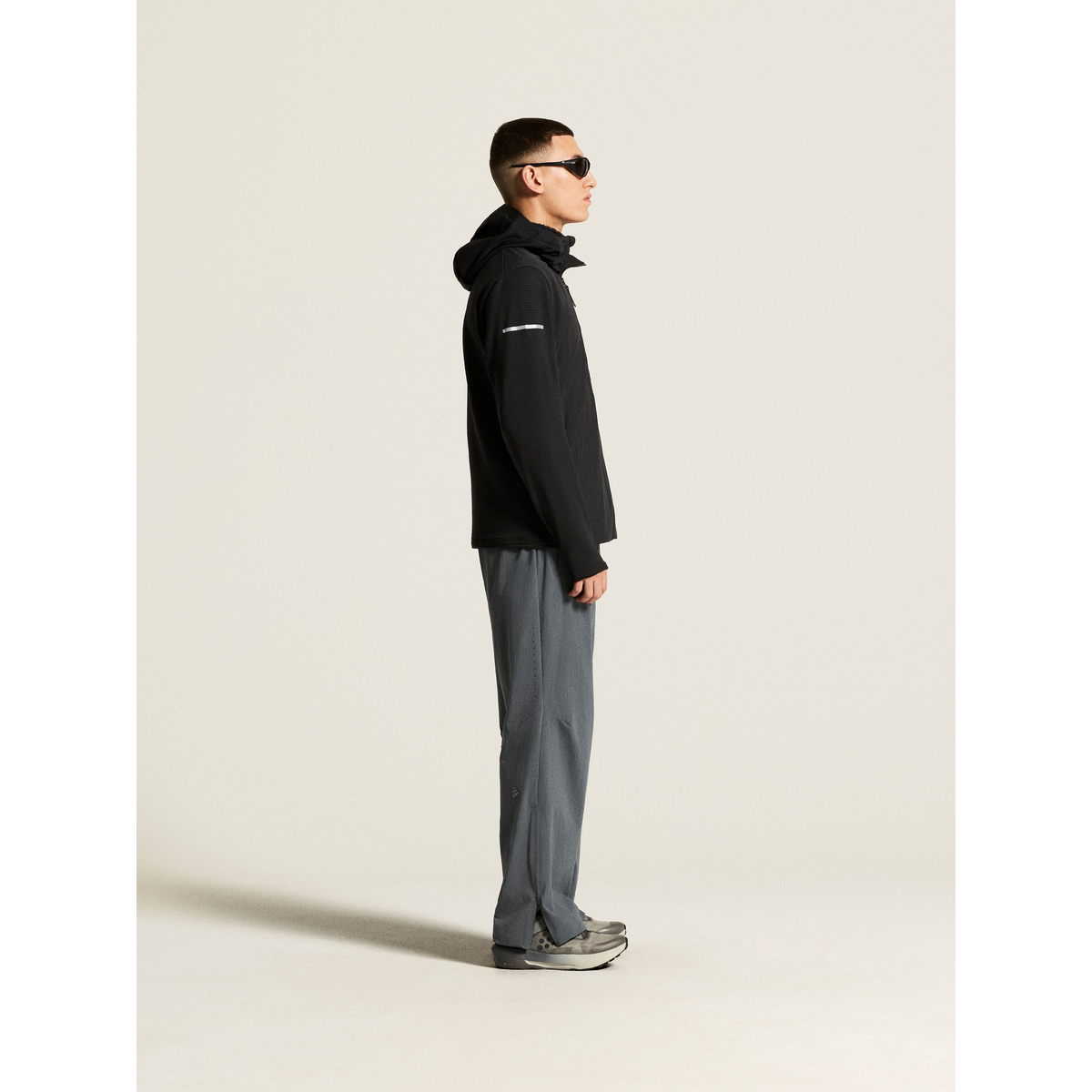 SubZ Light Hood Sweater M