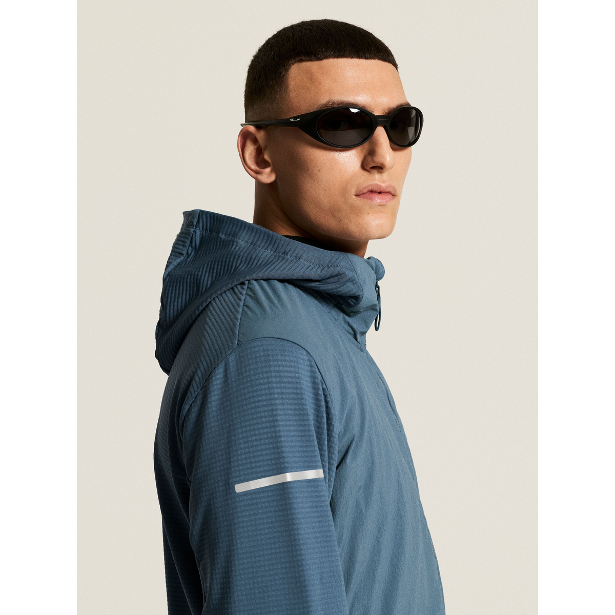 SubZ Light Hood Sweater M