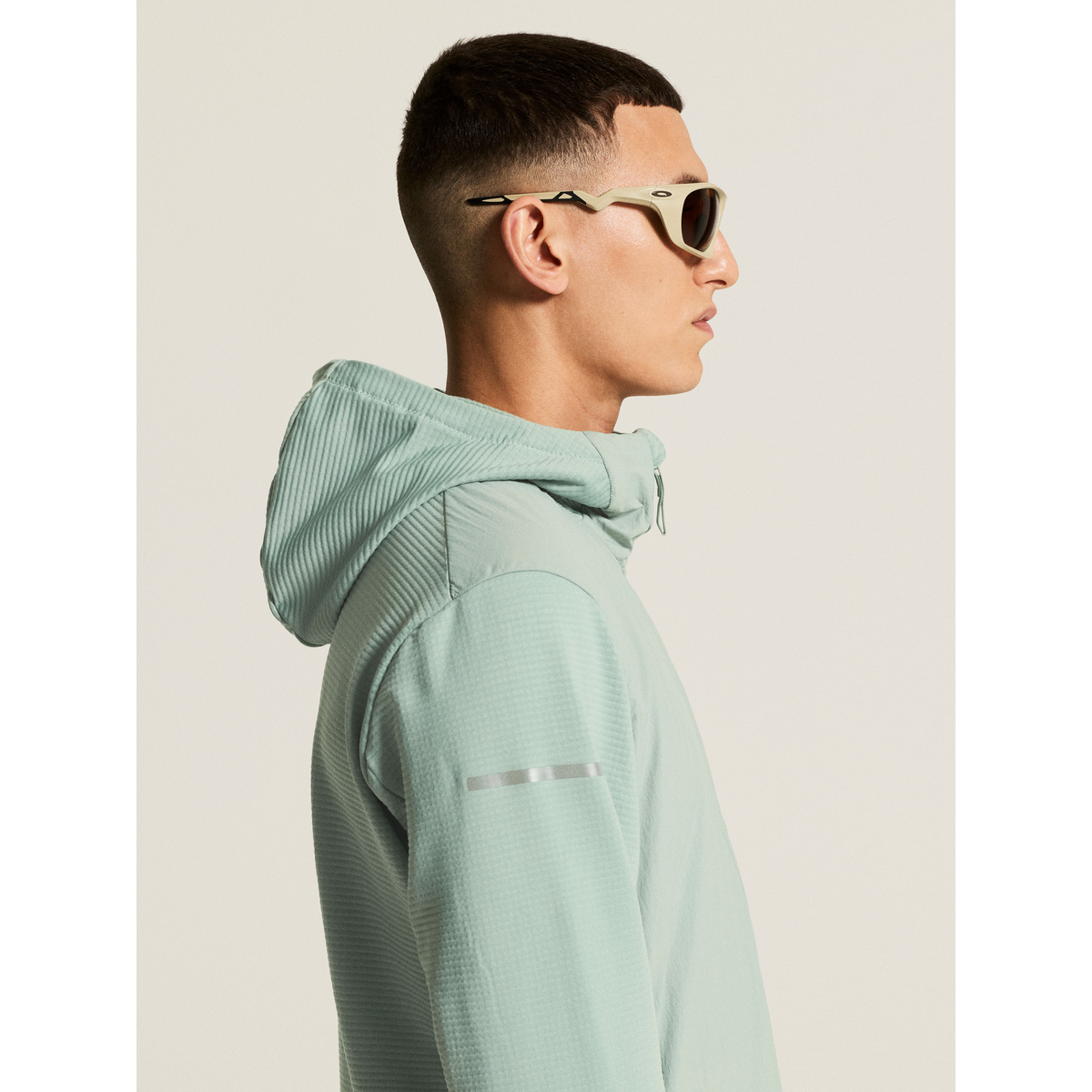 SubZ Light Hood Sweater M