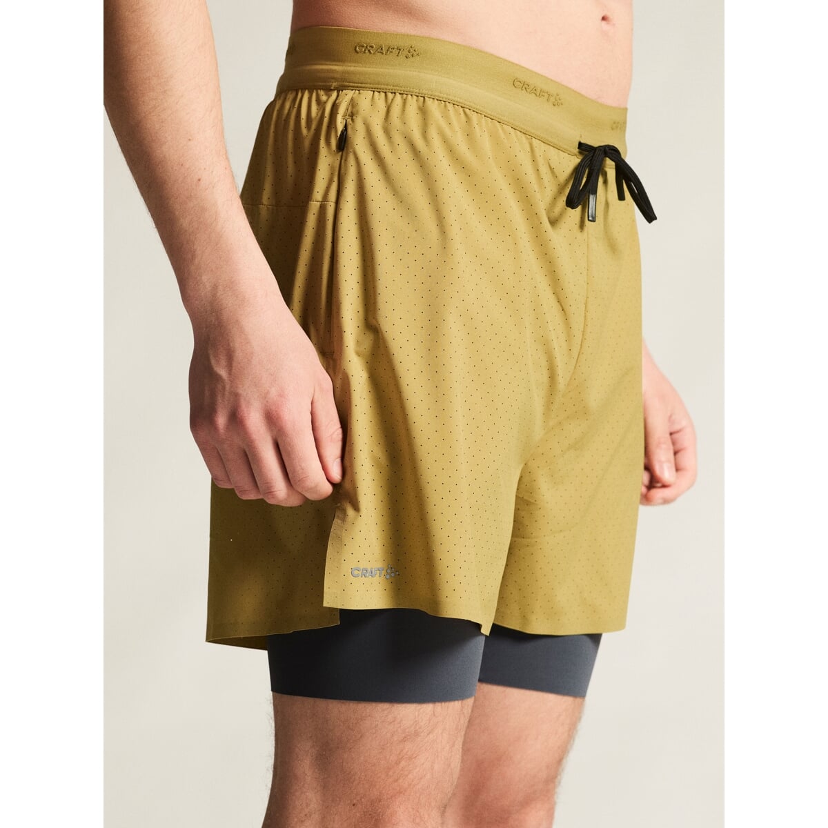 Šortky CRAFT Hypervent 2-in-1