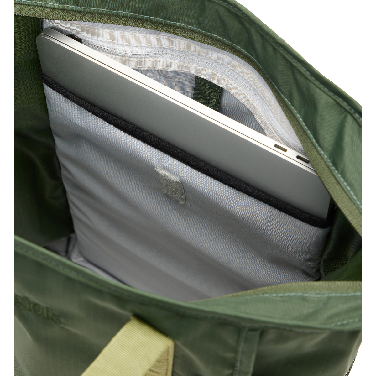 Tight Tote 25