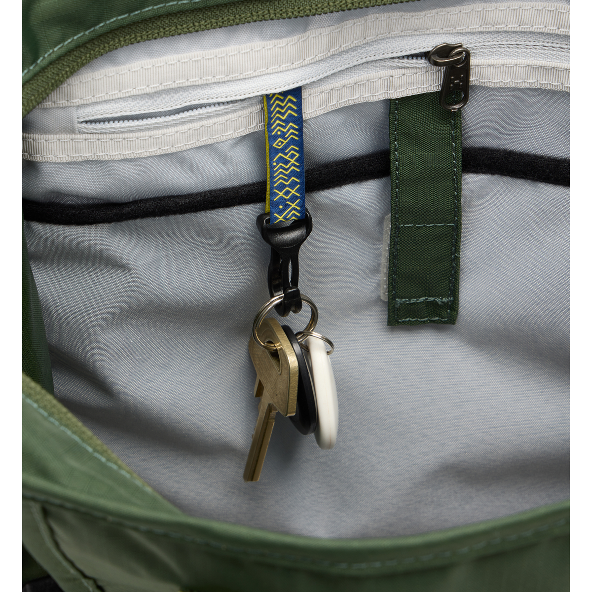 Tight Tote 25