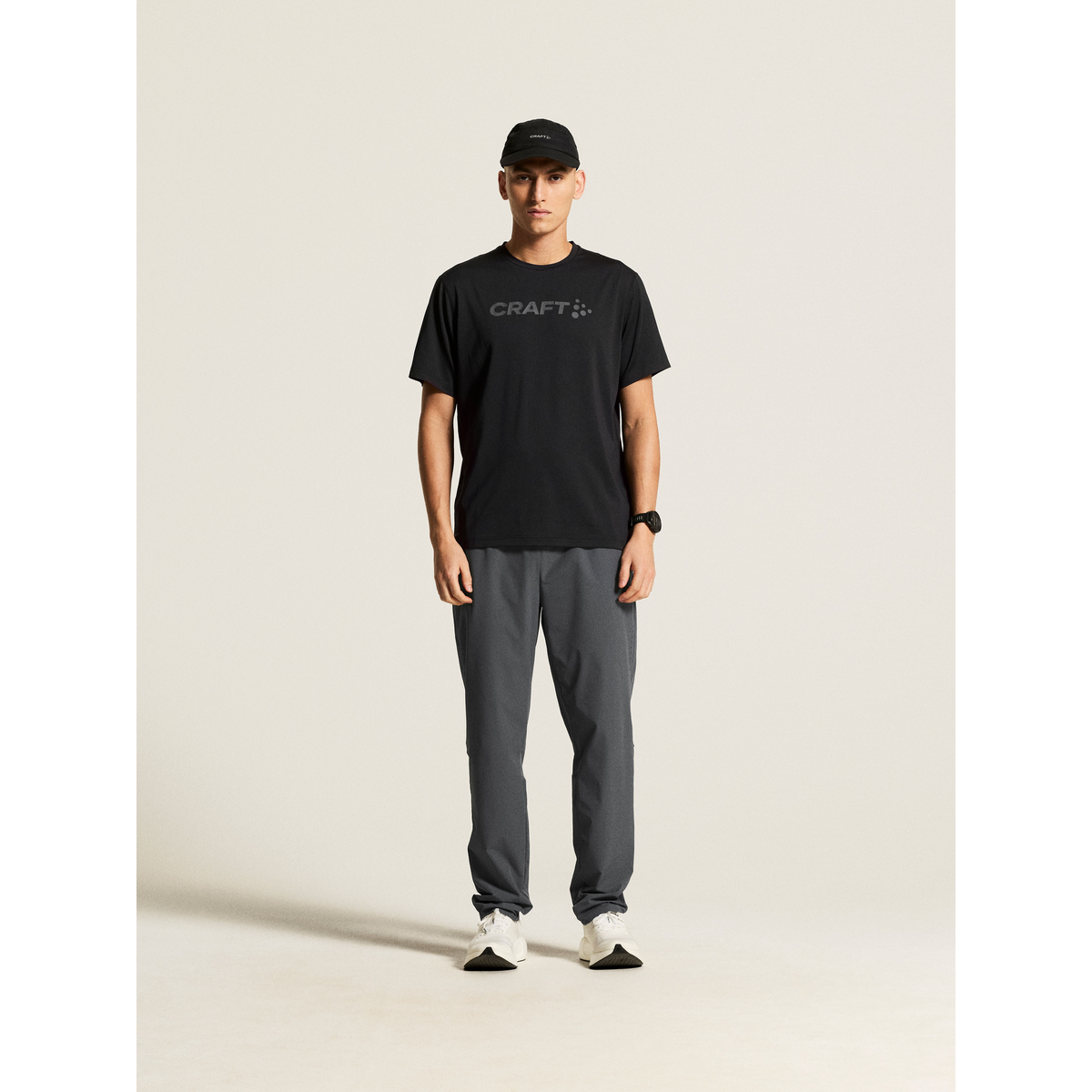 Essence Logo Tee 2 M