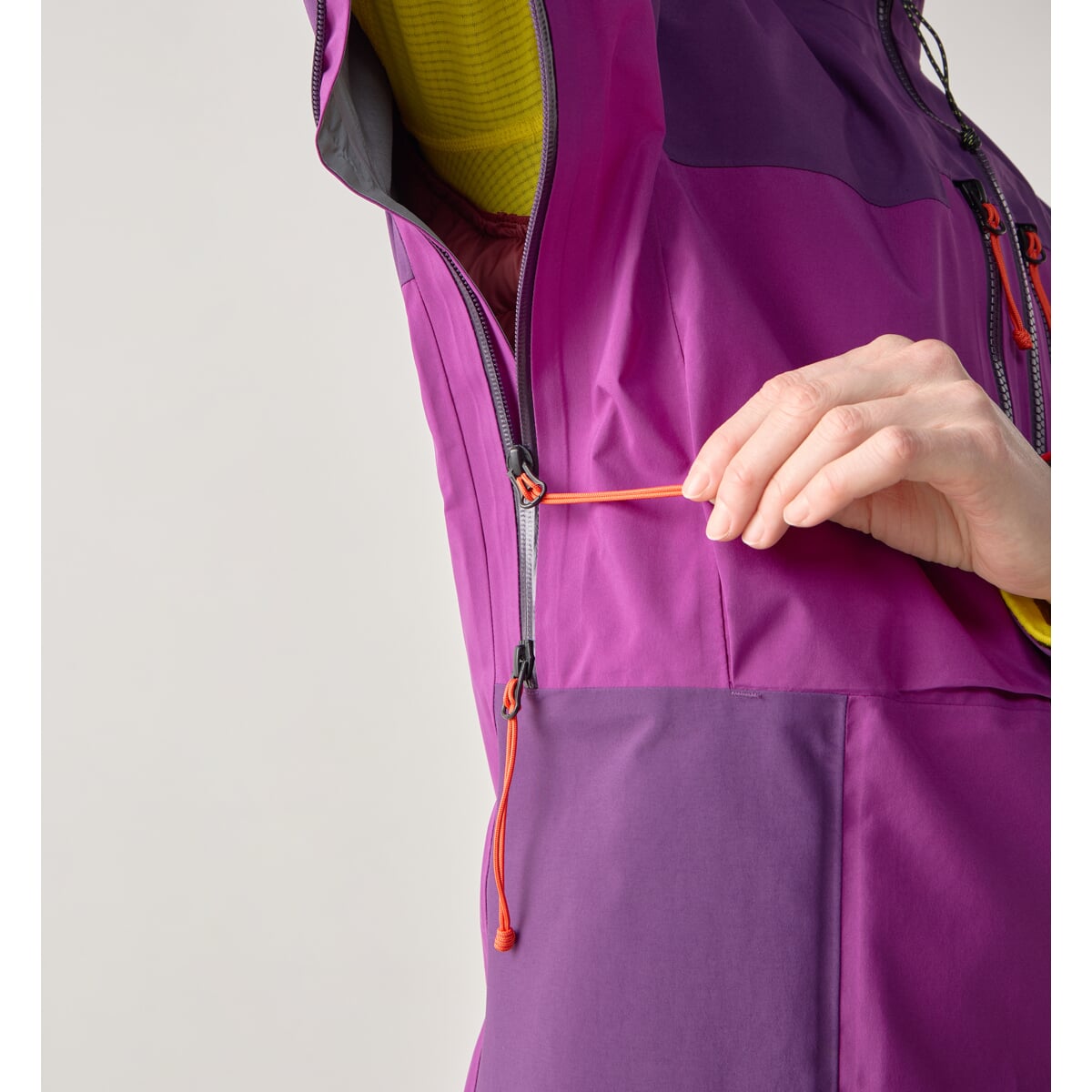 Bunda Haglöfs Spitz GTX PRO